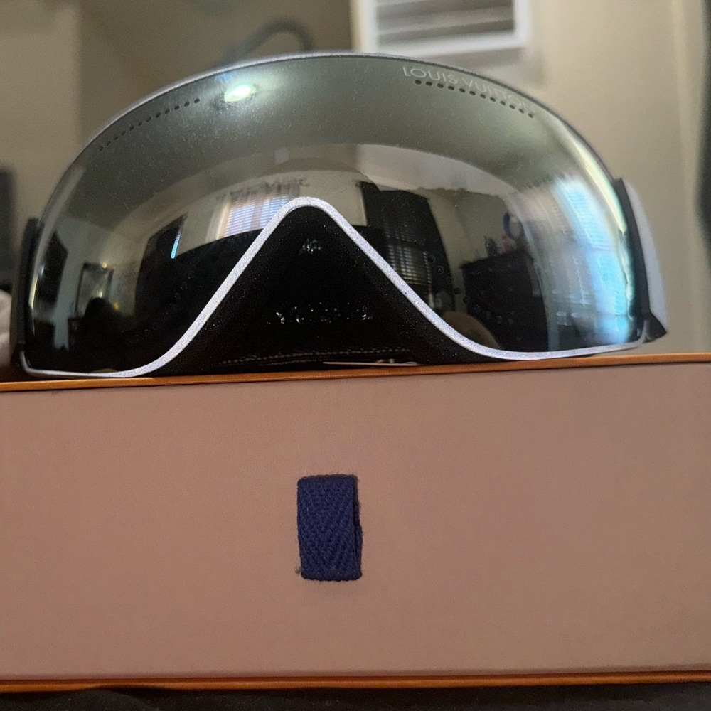 LV INTERGALACTIC BLACK MONOGRAM U SKI GOGGLES - New With Box